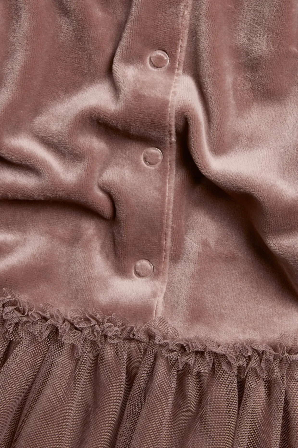 Kjole i velour med meshskjørt