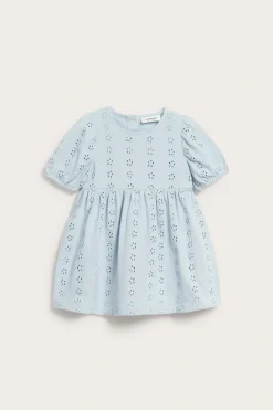Kjole med broderie anglaise
