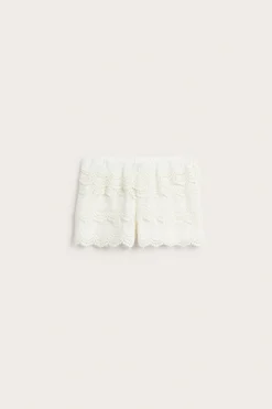 Korte blondeshorts