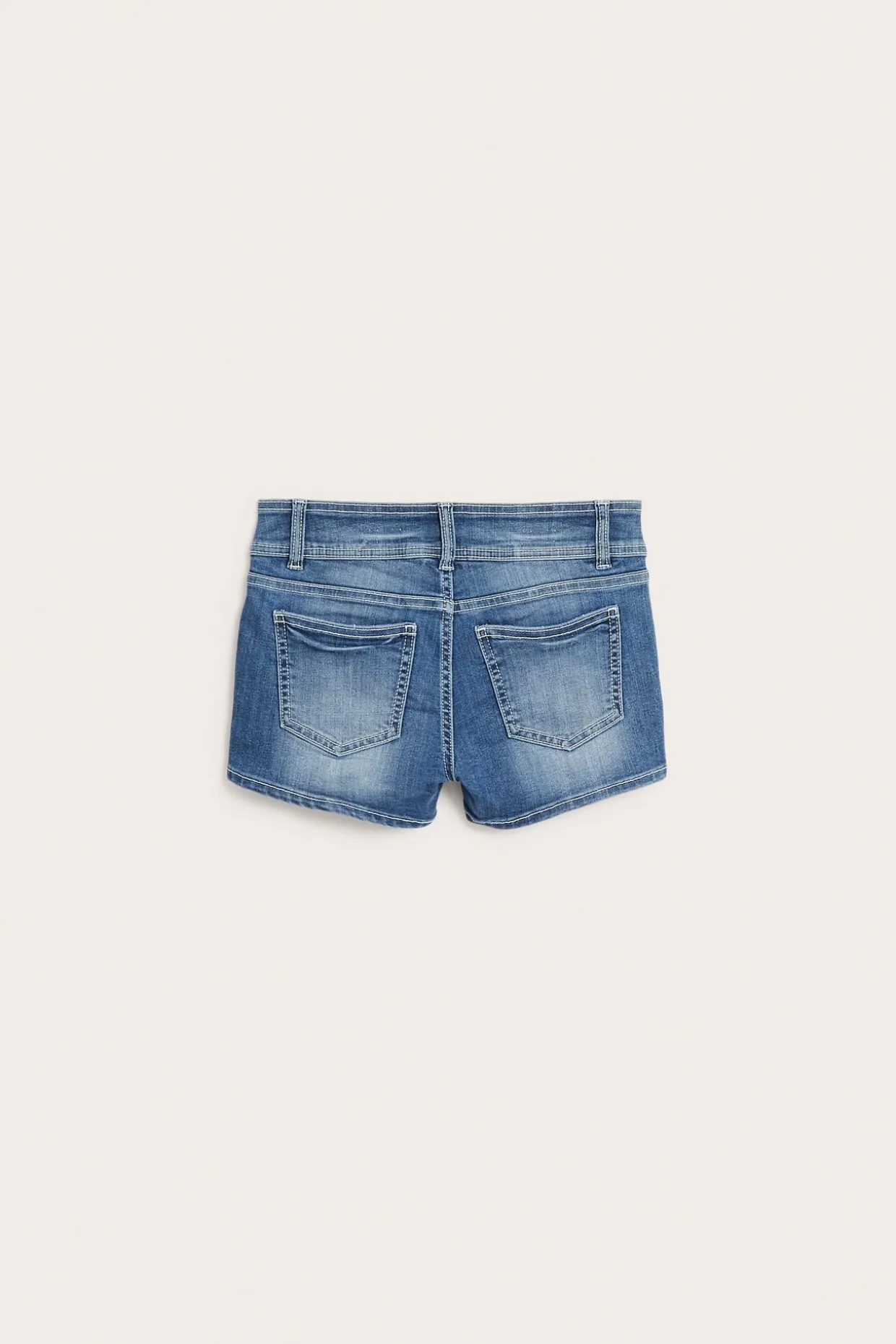 Korte jeansshorts med lav midje