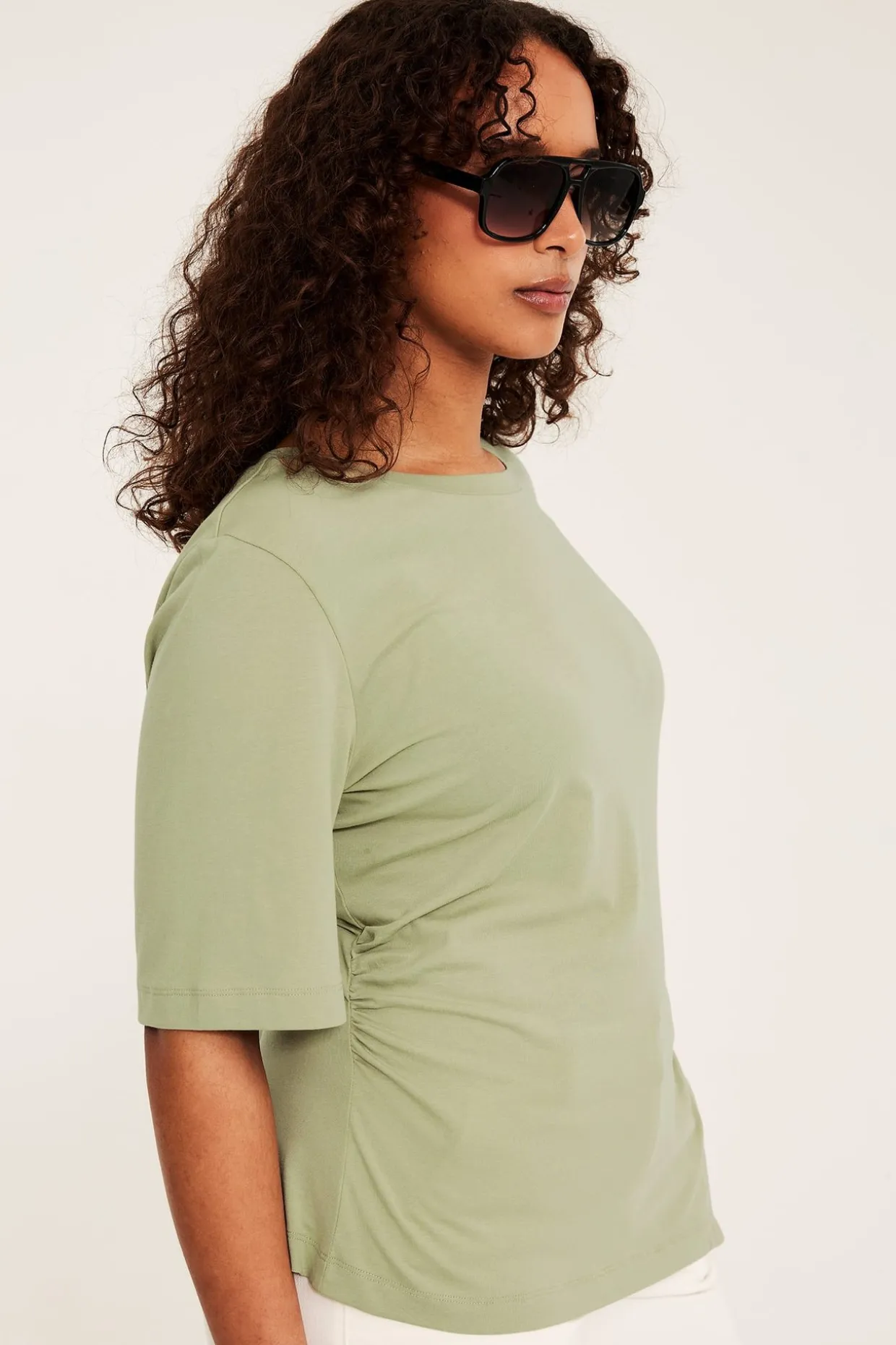 Kortermet asymmetrisk topp