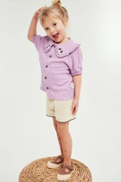 Kortermet bluse med broderi