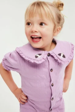 Kortermet bluse med broderi