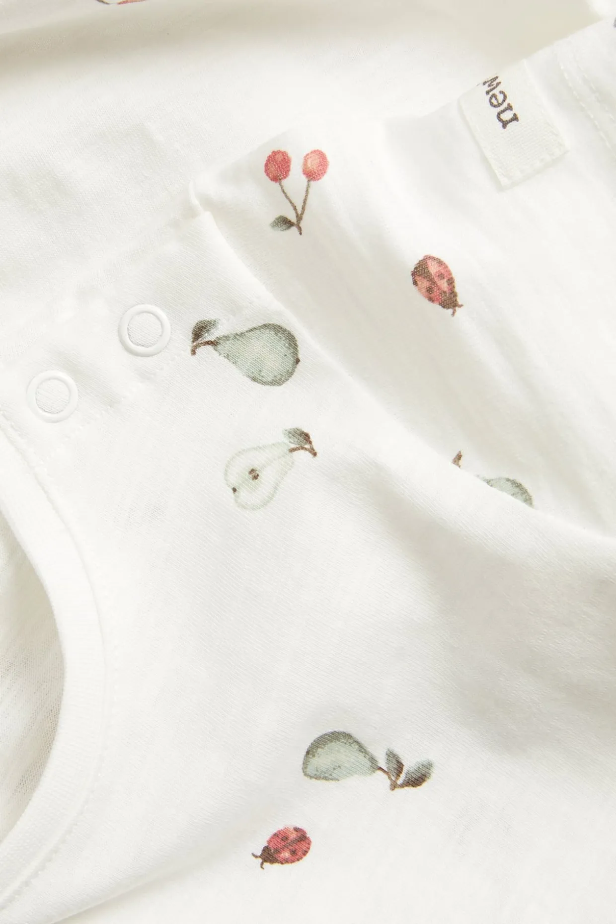 Kortermet body i flosset trikot