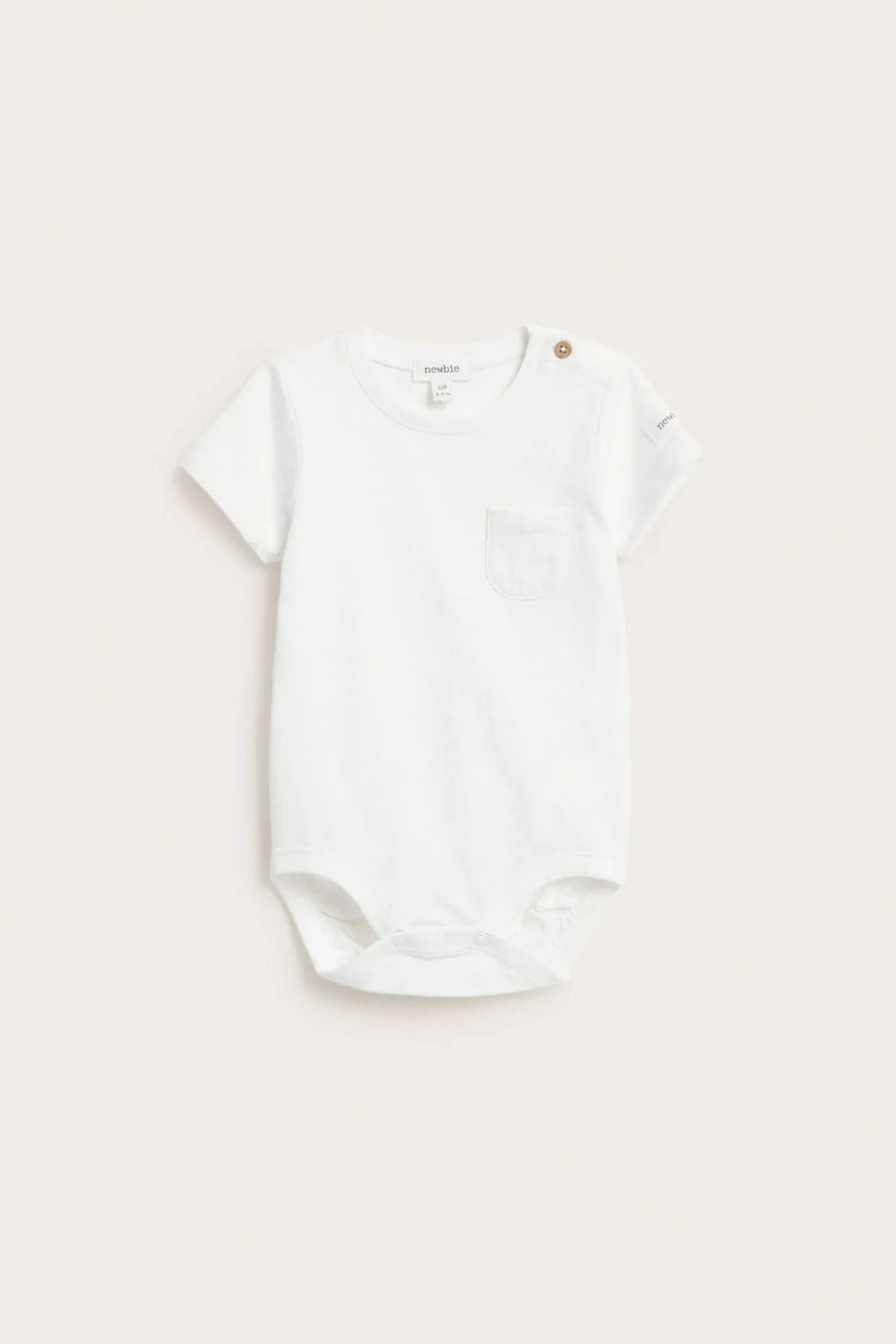 Kortermet body i flosset trikot