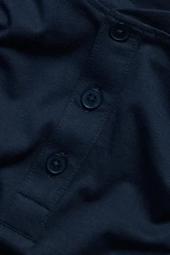 Kortermet pyjamastopp