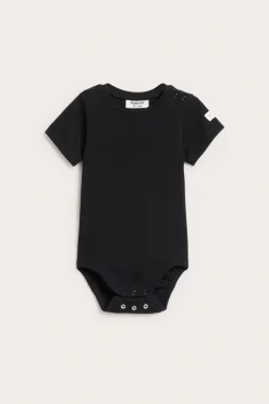 Kortermet ribbestrikket body