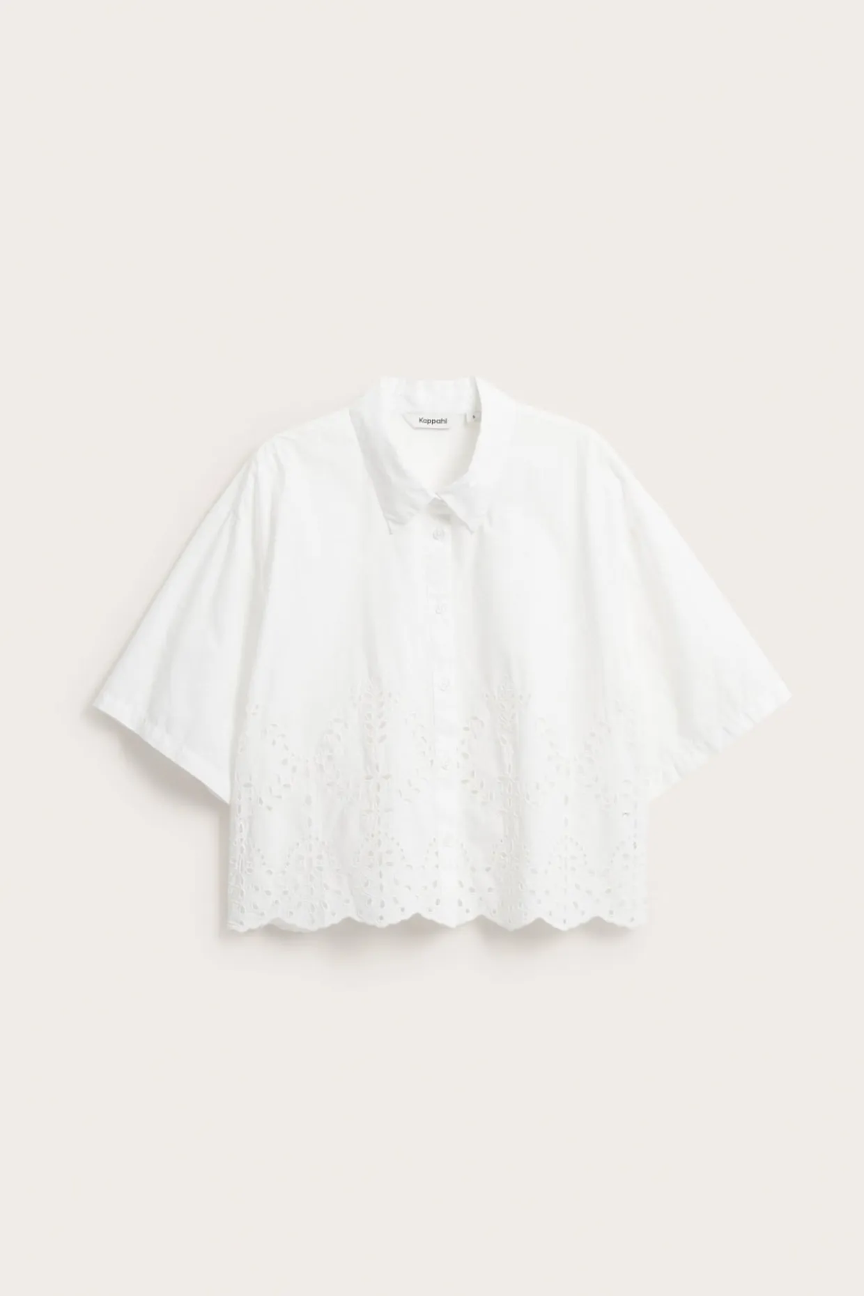 Kortermet skjorte med broderie anglaise