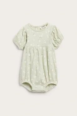 Kortermet småblomstret romper