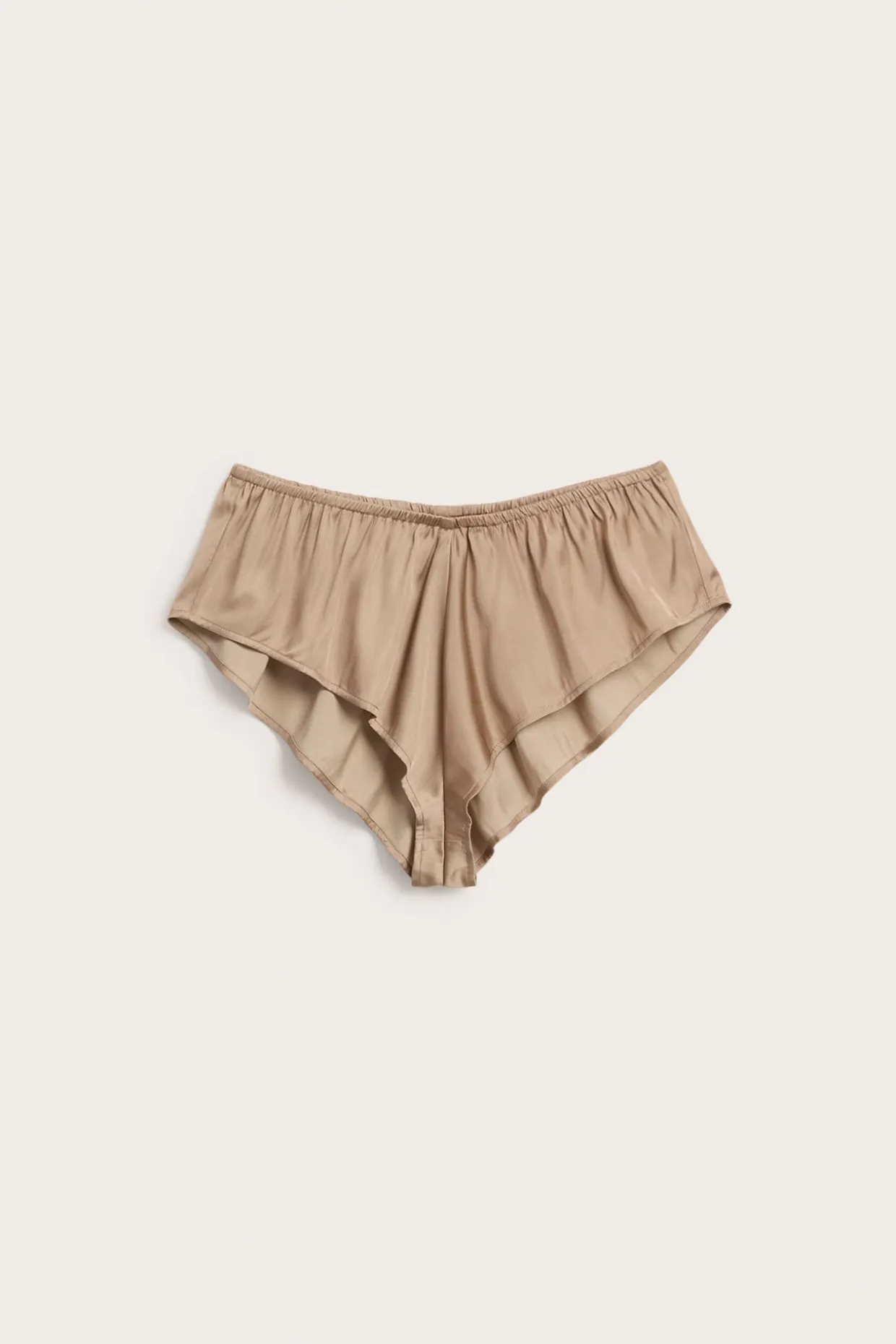 Korte shorts i sateng