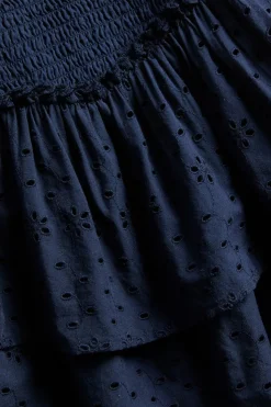 Kort skjørt broderie anglaise