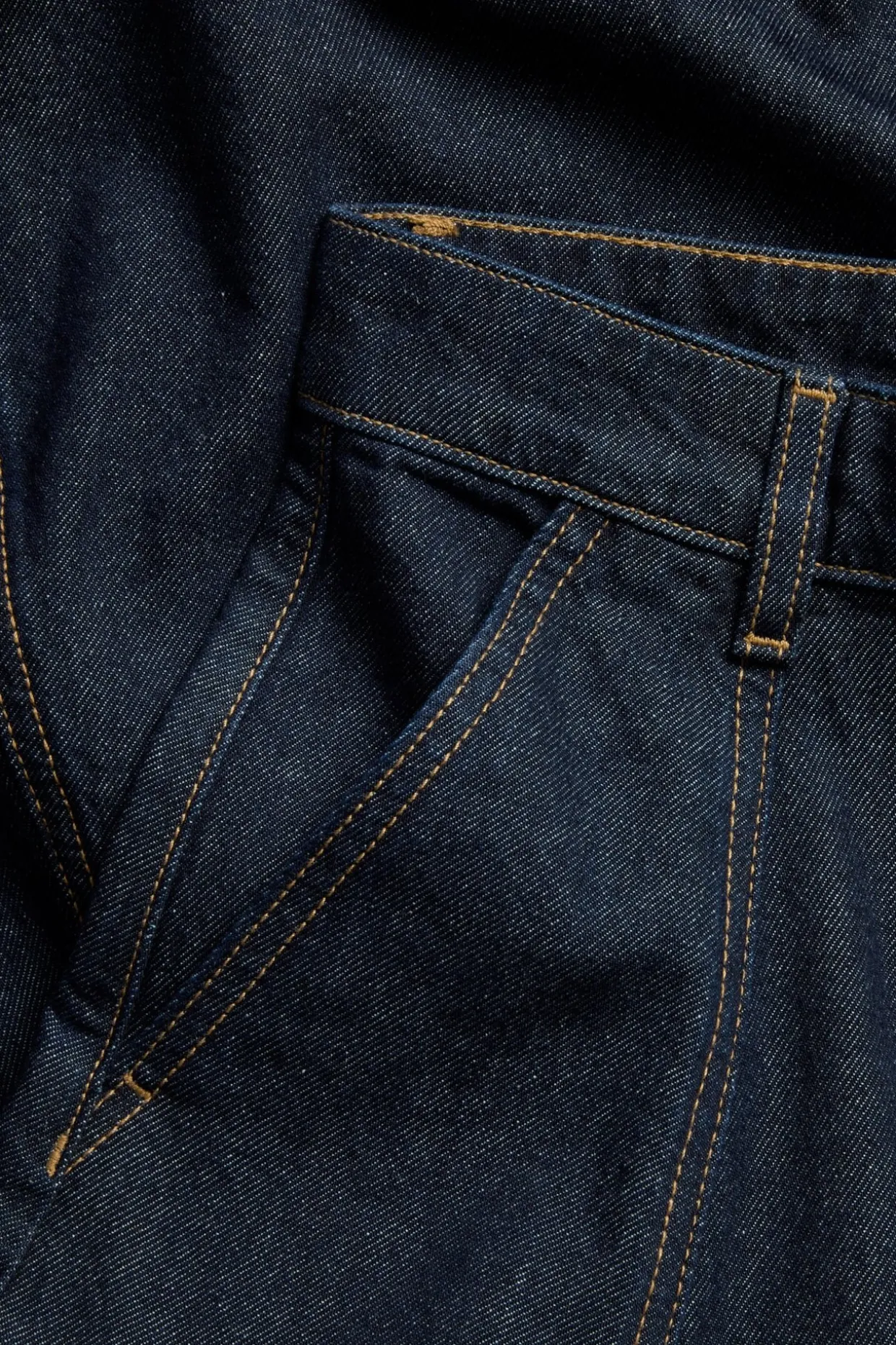 Langt jeansskjørt