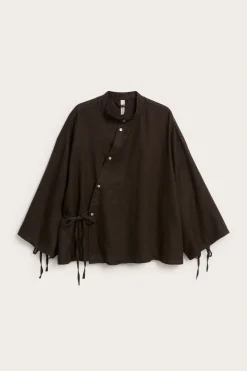 Linbluse med slipsdetalj
