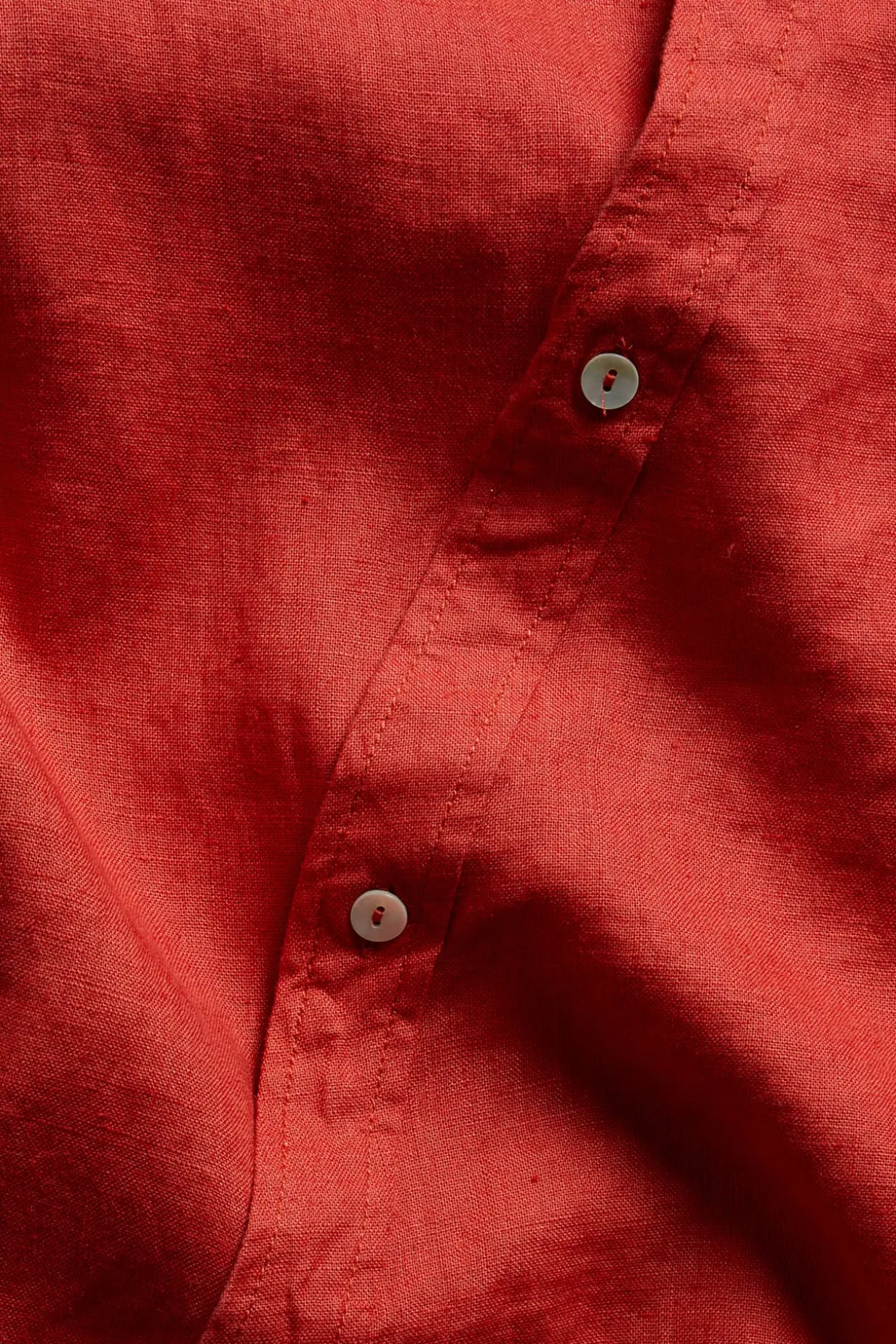 Linbluse med slipsdetalj
