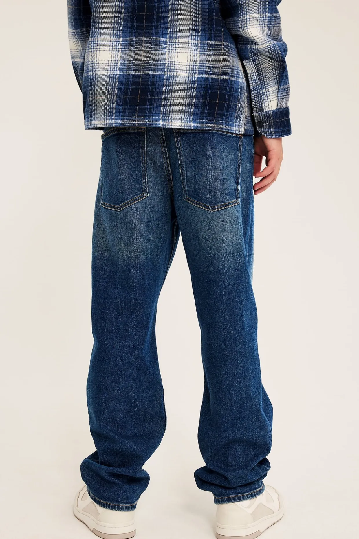 Loose jeans mid waist
