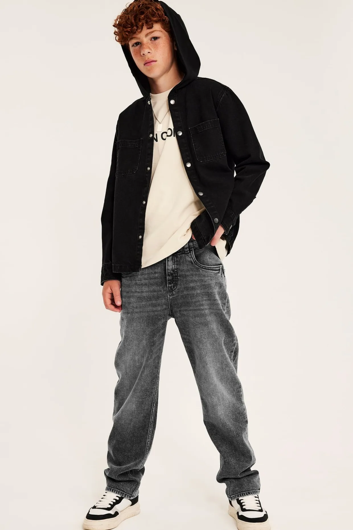 Loose jeans mid waist