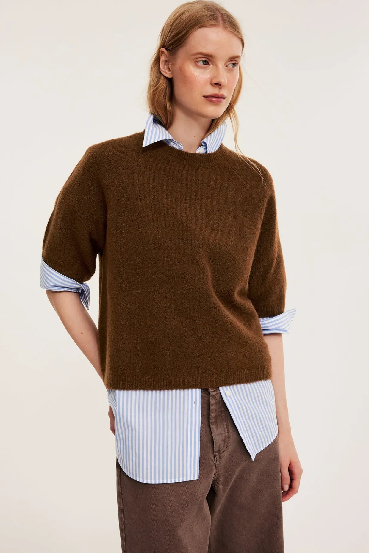 Oversized strikket t-skjorte