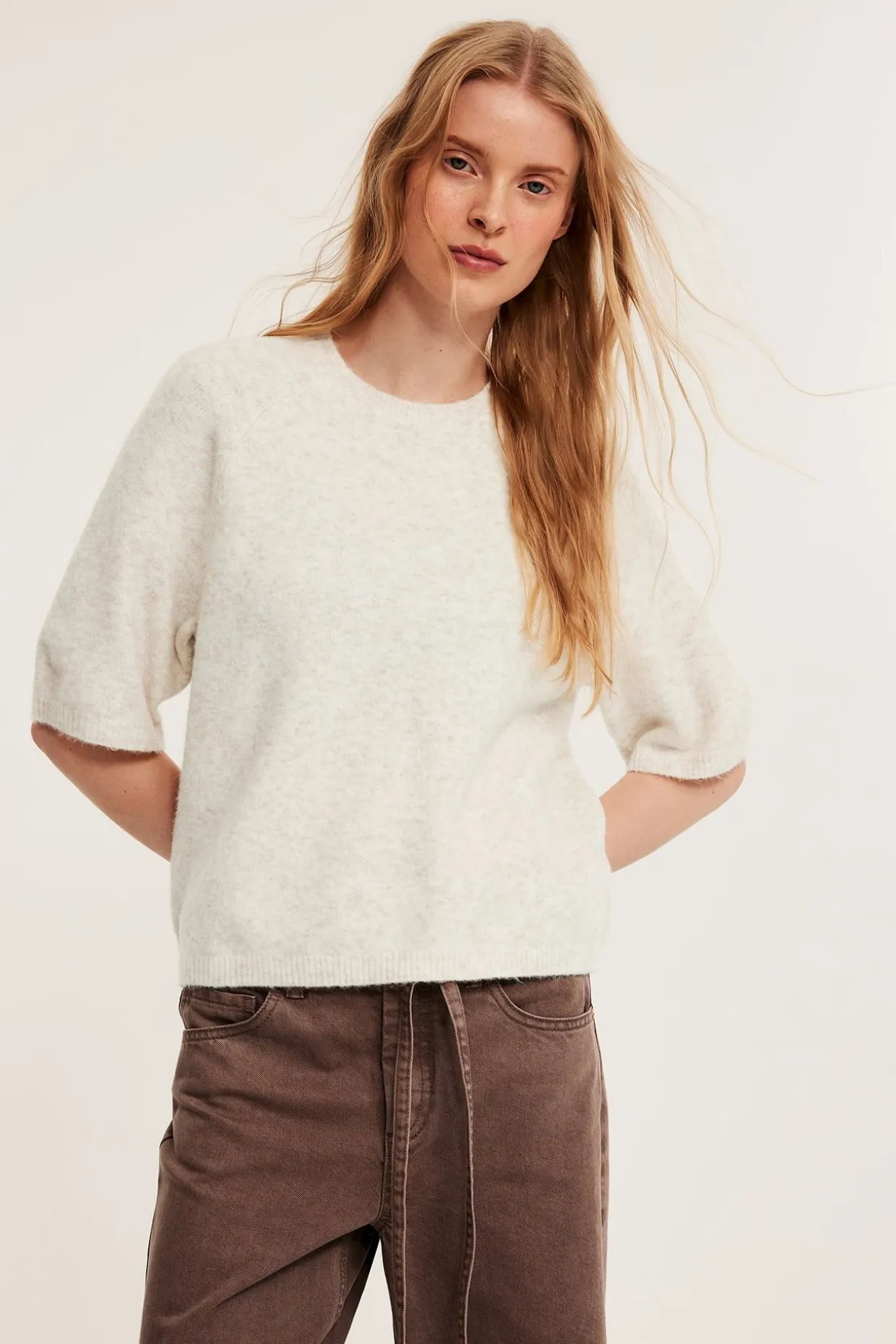 Oversized strikket t-skjorte