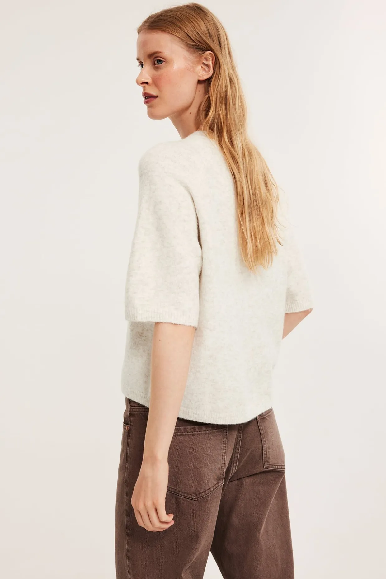 Oversized strikket t-skjorte
