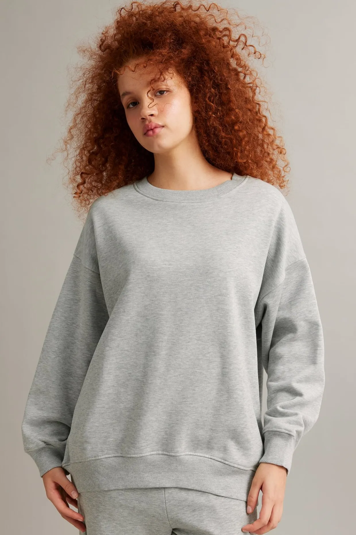 Oversized sweatshirt
