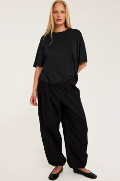 Oversized topp med korte ermer