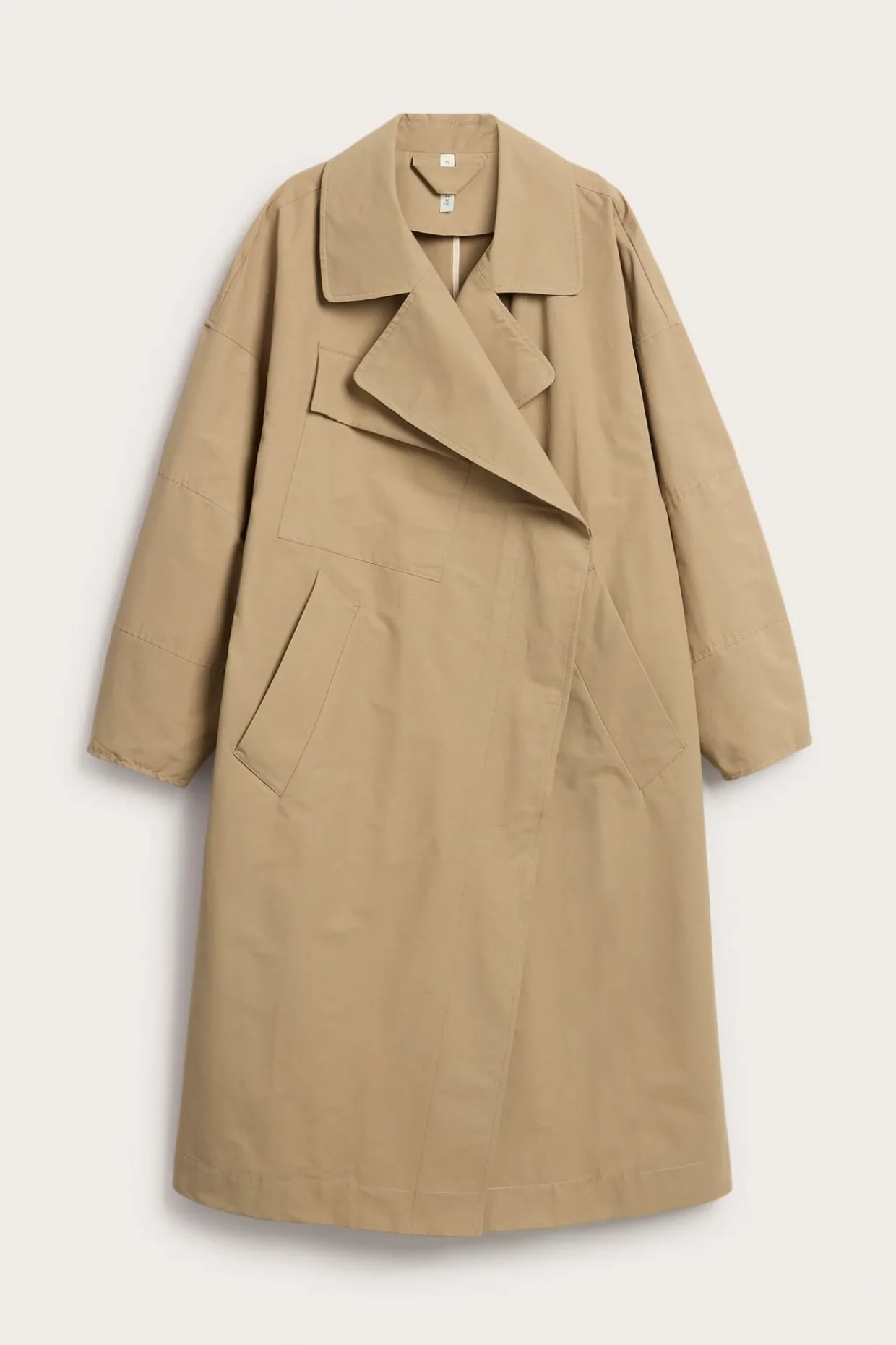 Oversized trenchcoat