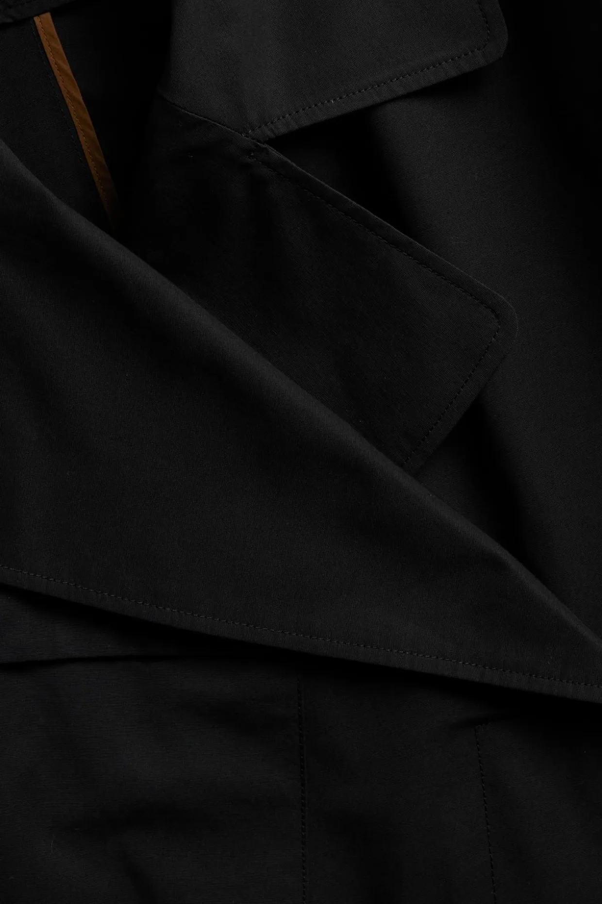 Oversized trenchcoat