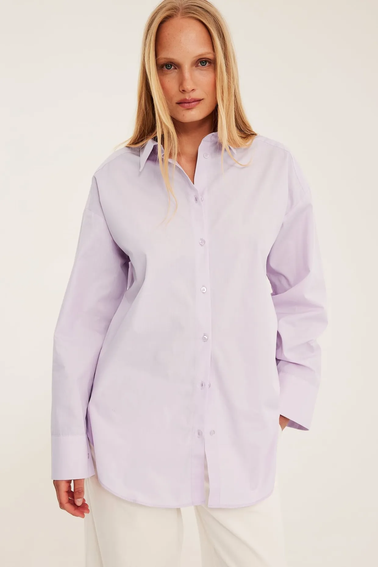 Oversized T-skjorte i bomullspoplin
