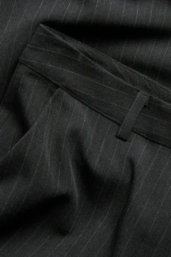 Pinstripete dressbukser