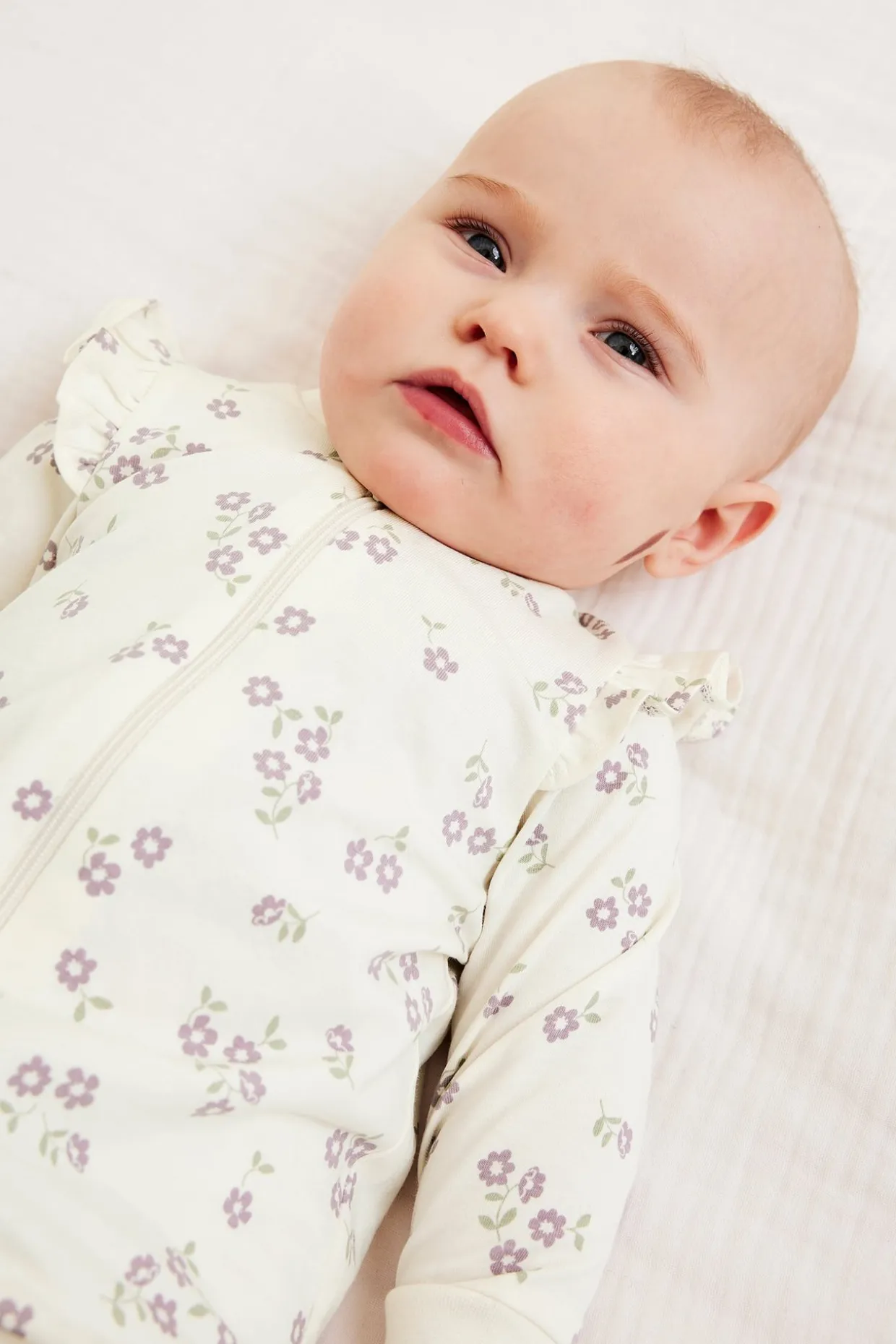 2-pk. pyjamaser med volang