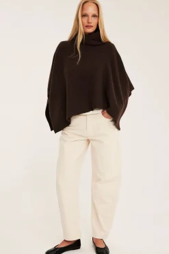 Poncho med polokrage