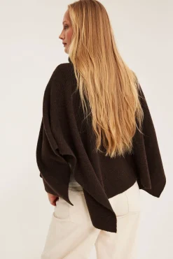 Poncho med polokrage