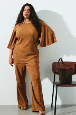 Pull-on-bukser i bootcut-modell
