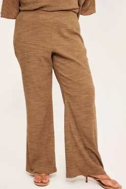 Pull-on-bukser i bootcut-modell