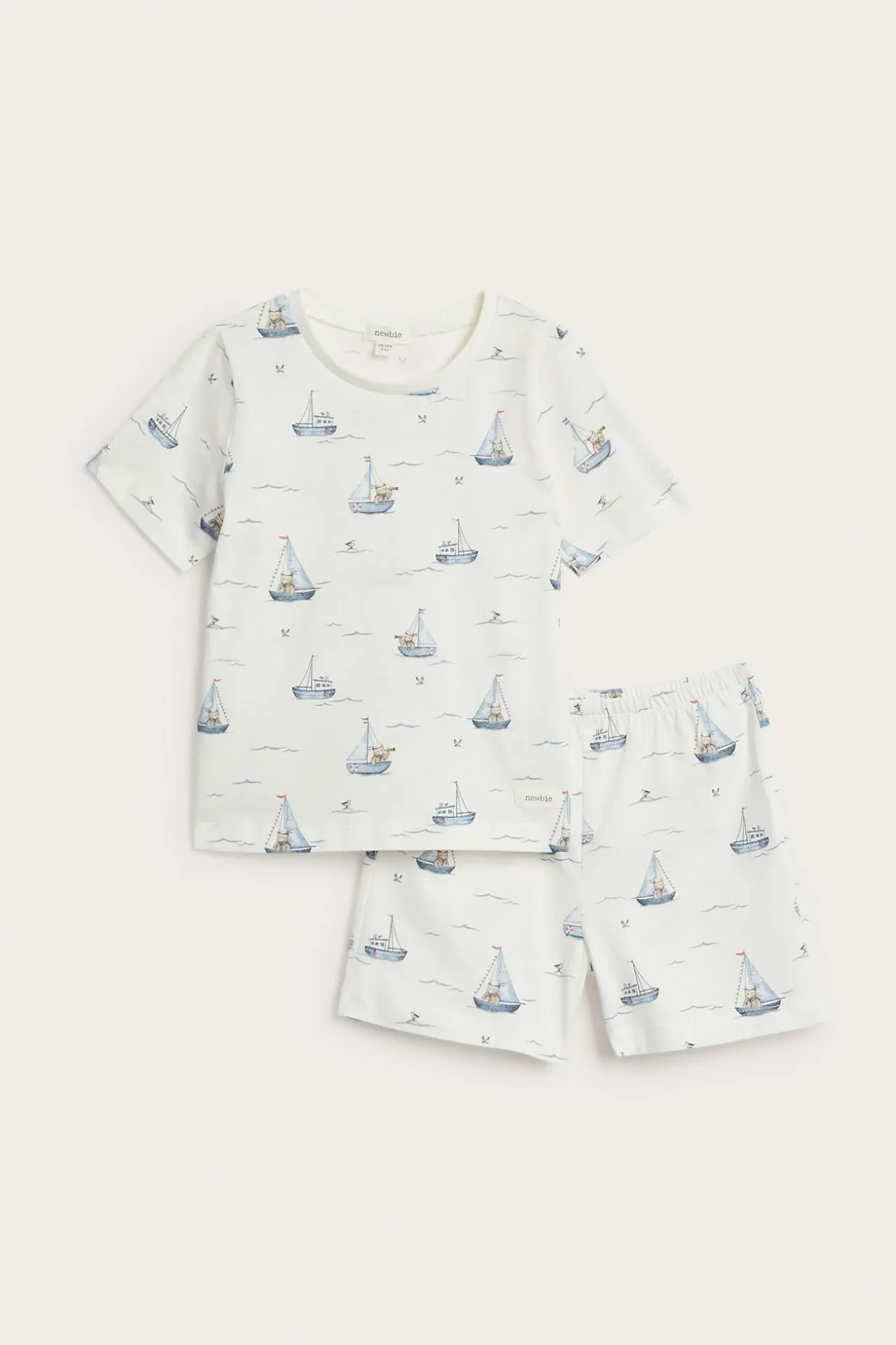 Pyjamasett med seilbåter