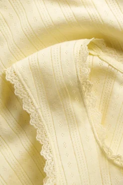 Pyjamaslinne i pointelle