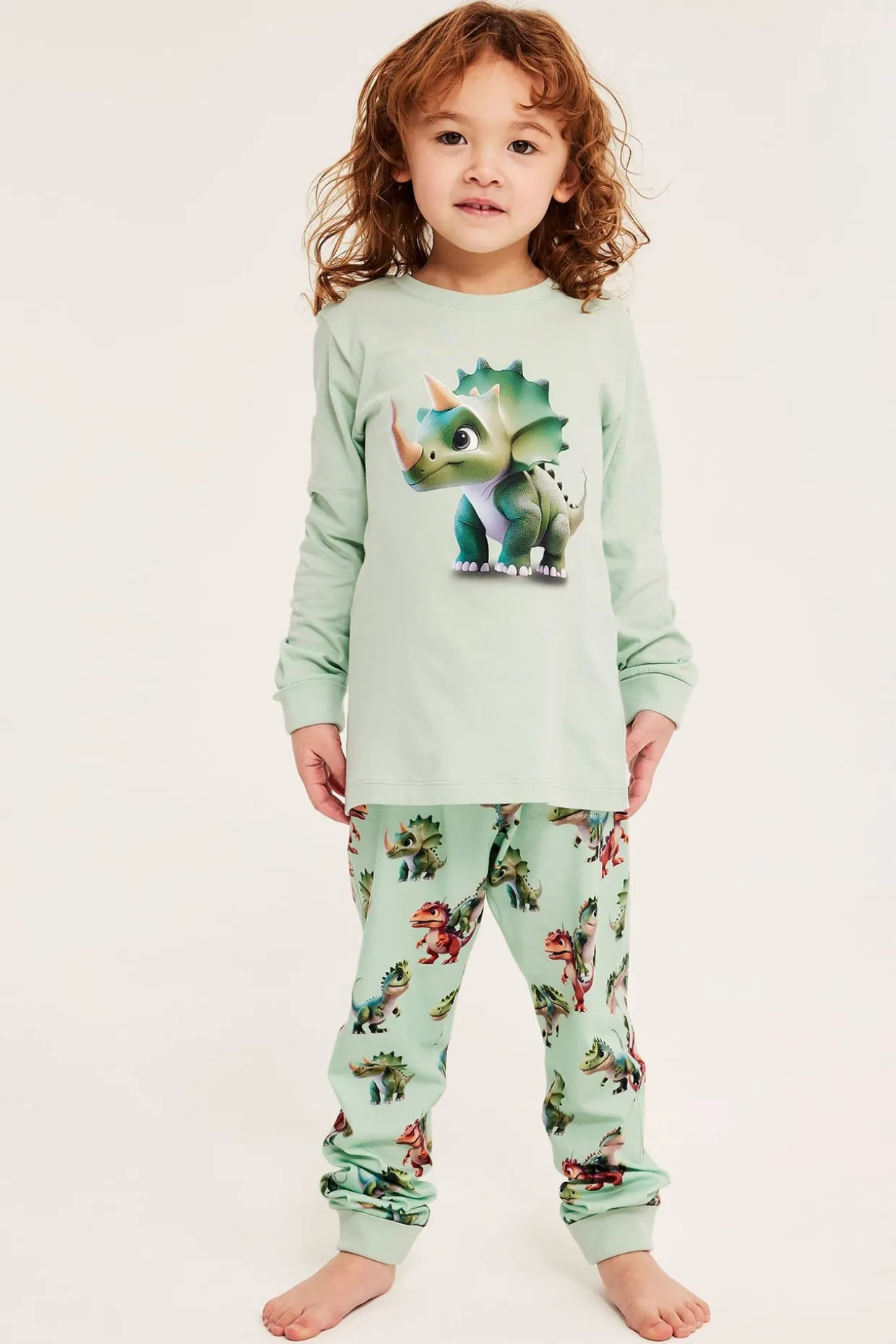 Pyjamas med dinosaurer