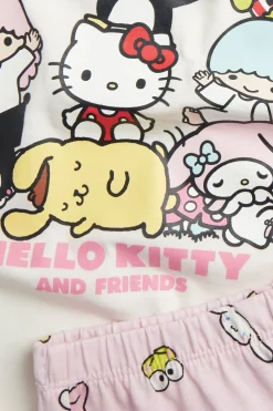 Pyjamas med Hello Kitty and Friends