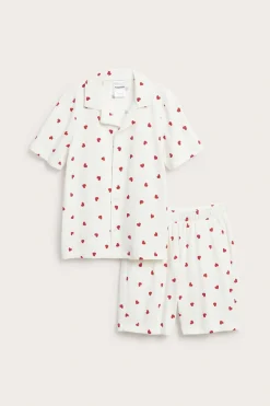 Pyjamas med hjerter for barn