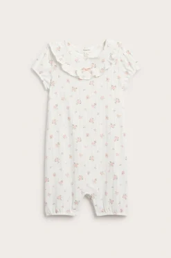 Pyjamas med små blomster og volanger