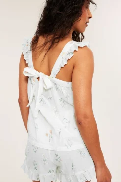 Pyjamassett med volangdetaljer