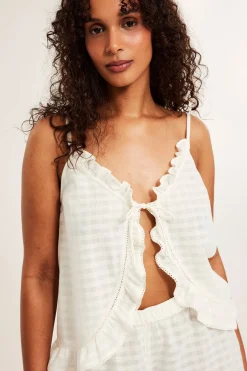 Pyjamassett med volangdetaljer