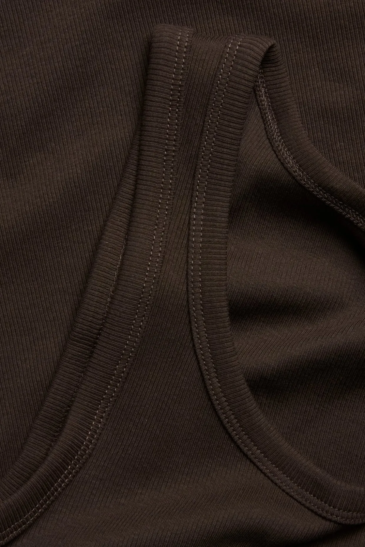 Ribbestrikket singlet