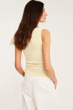 Ribbestrikket singlet
