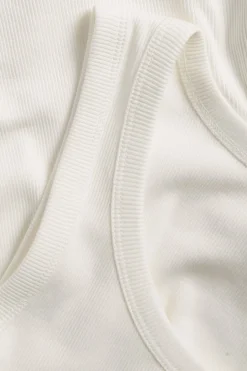Ribbestrikket singlet