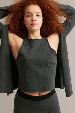 Ribbestrikket singlet