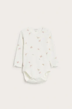 Ribbet sommerfuglmønstret body