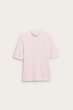 Ribbet topp med polokrage