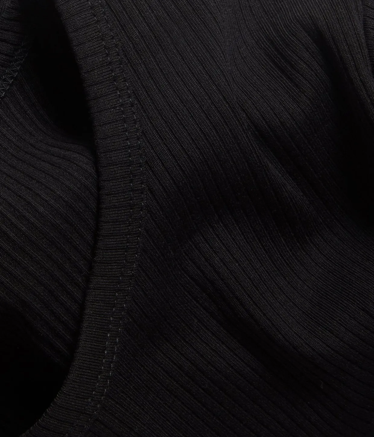 Ribbet topp | Svart | Dame | Kappahl