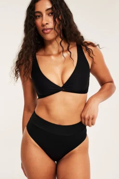 Rutete bikinibukse brazilian high leg